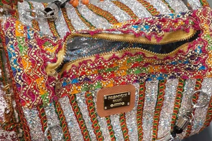 El equipaje que llevaba la mujer.