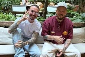 Los artistas compartieron la misma publicacion en sus respectivos perfiles de Instagram