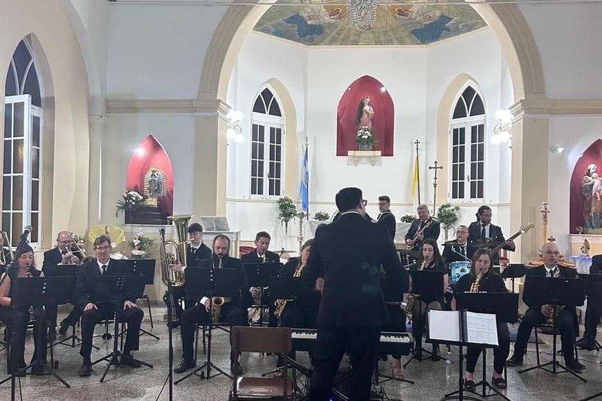 El Programa Intercomunal de Bandas Comunales coronó el año con un concierto destacado