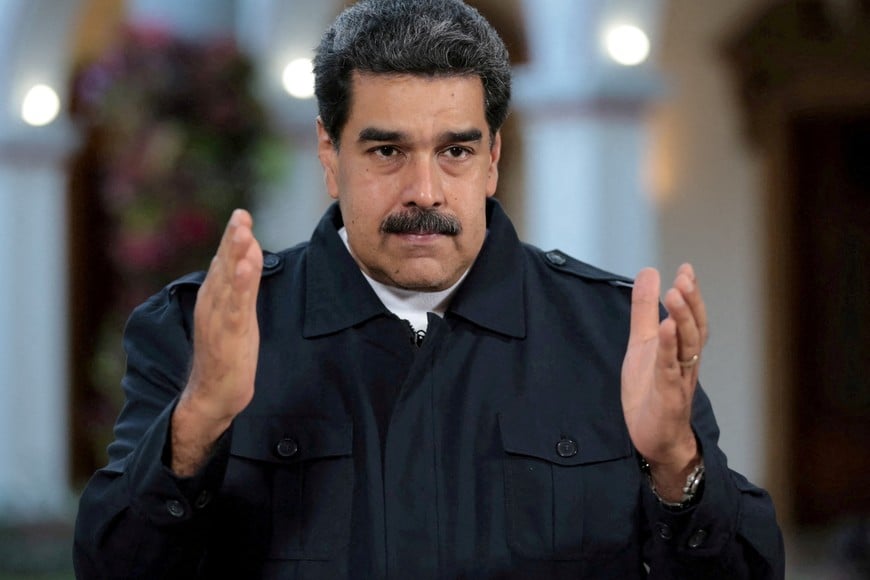FILE PHOTO: Venezuela's President Nicolas Maduro speaks during a broadcast at Miraflores Palace in Caracas, Venezuela January 29, 2019. Picture taken January 29, 2019. Miraflores Palace/Handout via REUTERS ATTENTION EDITORS - THIS PICTURE WAS PROVIDED BY A THIRD PARTY./File Photo