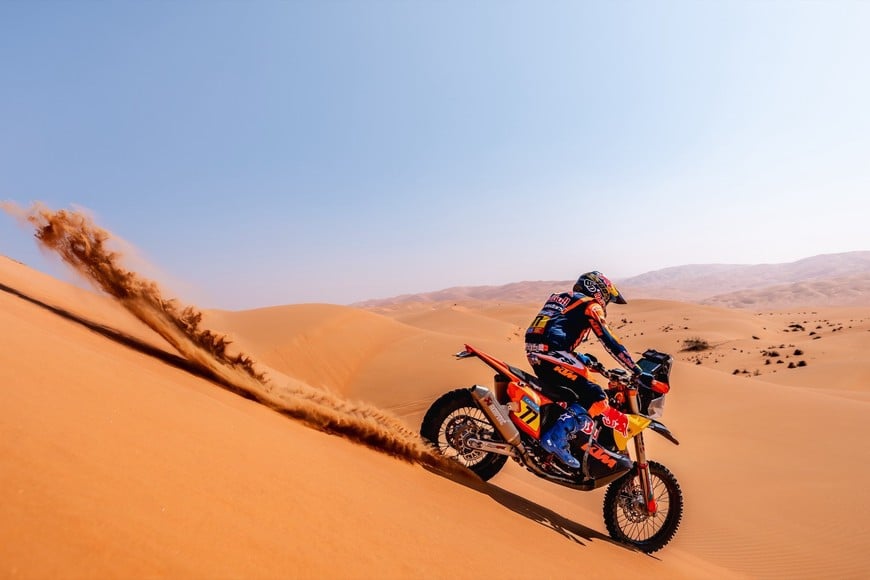 El salteño Luciano Benavides (KTM) tuvo un comienzo auspicioso