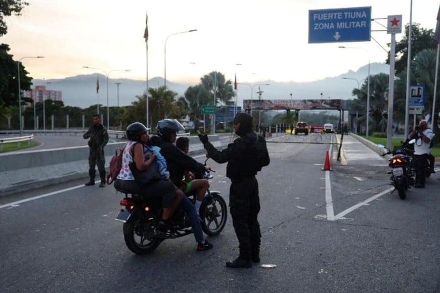 León XIV llamó a la paz, al respeto institucional y a la defensa de los derechos humanos.
