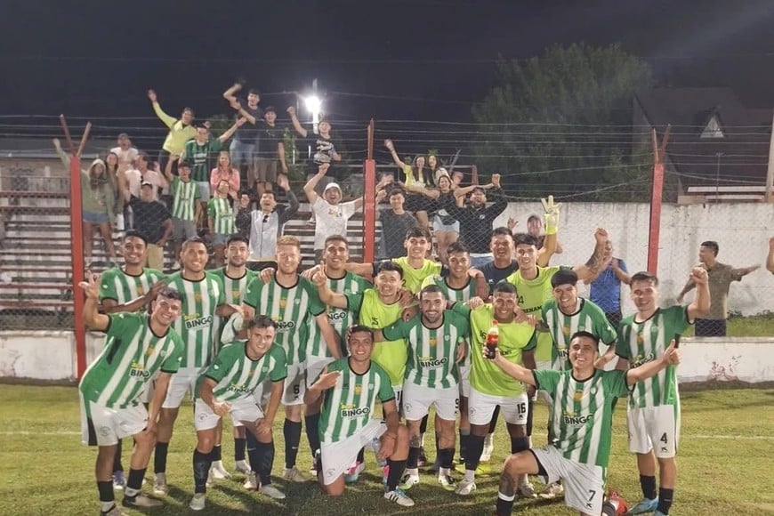 Gran triunfo de Sanjustino. En María Grande, victoria y festejos. Gentileza