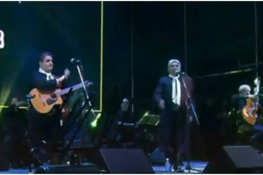 Su actuación fuera abruptamente interrumpida antes de finalizar.