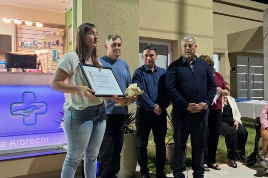 San Jerónimo del Sauce vuelve a tener una profesional farmacéutica después de 30 años.