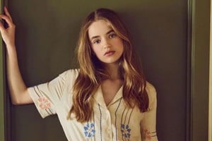 Nell retratada recientemente por Jesse Volk para la revista Teen Vogue, entrando en una nueva etapa como actriz adolescente. Foto: Gentileza Teen Vogue