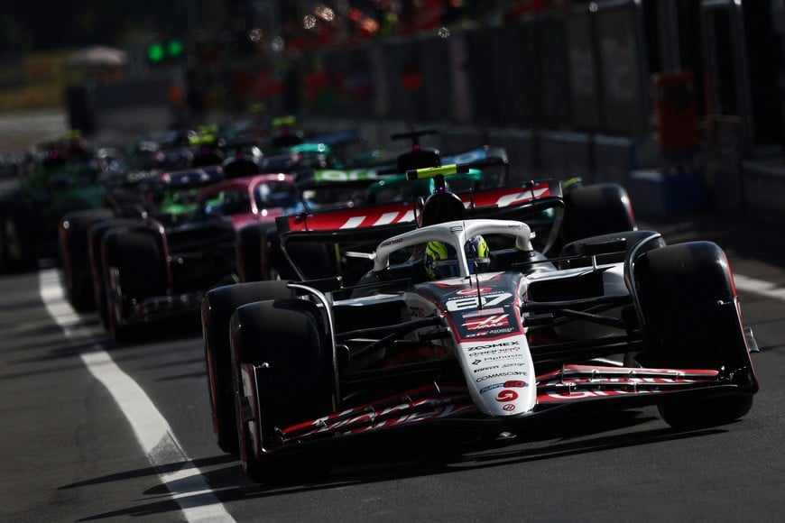 Formula One F1 - Italian Grand Prix - Autodromo Nazionale Monza, Monza, Italy - September 6, 2025
Haas' Oliver Bearman during qualifying REUTERS/Jakub Porzycki