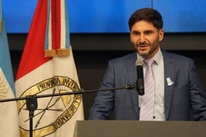 El gobernador de la provincia y un paso institucional para ocupar las vacantes en la Corte.