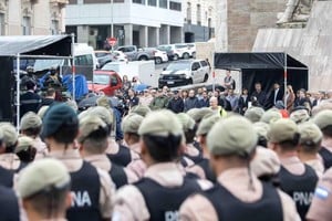 El Gobierno concluyó con las tareas del Grupo Especial Antinarcotráfico Rosario.