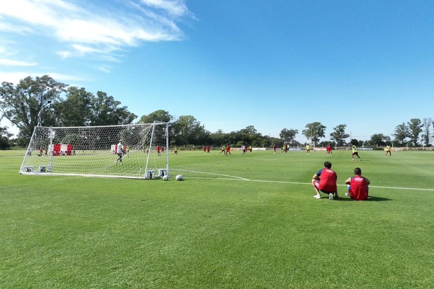 Arrancó la pretemporada: primera práctica a puertas abiertas de Unión