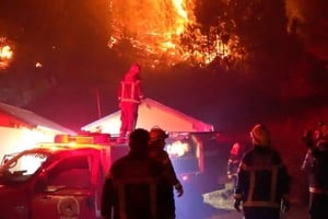 La Fiscalía provincial confirmó que el incendio de El Hoyo fue intencional.