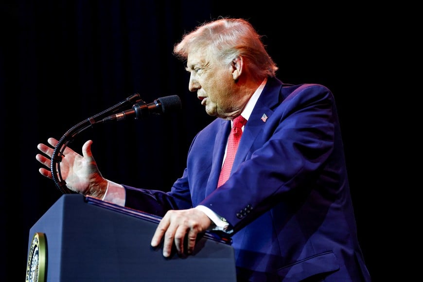 U.S. President Donald Trump addresses House Republicans at their annual issues conference retreat, at the Kennedy Center, renamed the Trump-Kennedy Center by the Trump-appointed board of directors, in Washington, D.C., U.S., January 6, 2026. REUTERS/Kevin Lamarque