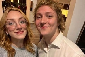 Eugenia Rolón junto a su novio, Iñaki Rodríguez.