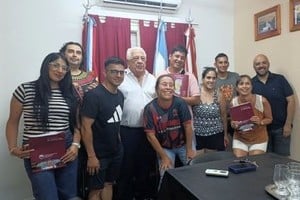 Sosa también felicitó a los integrantes de las comisiones de las comparsas por el trabajo conjunto y colectivo,