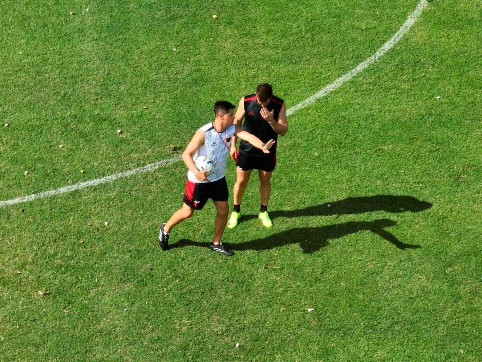 Medrán conduce la práctica del jueves. 