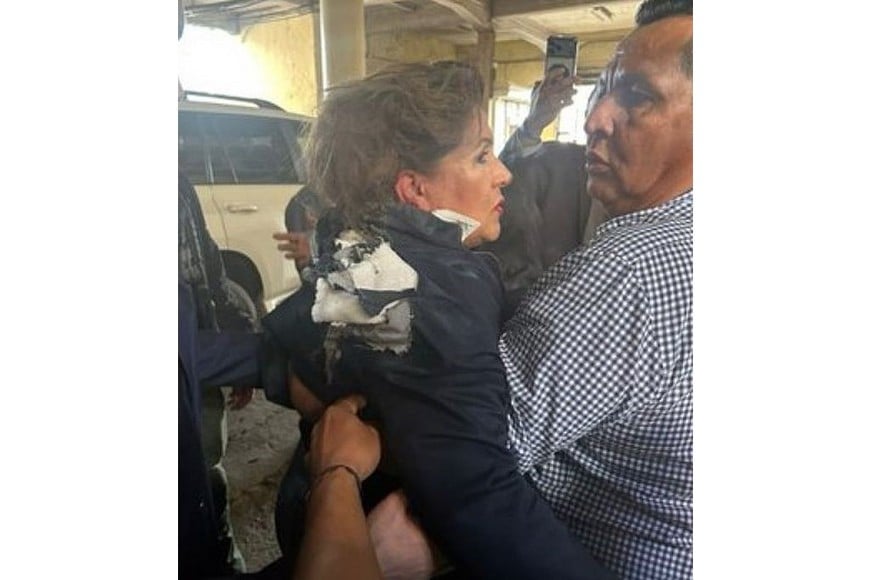 Gladis Aurora López sufrió heridas en la cabeza y la espalda.