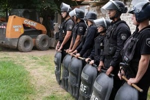 Derribo de bunker N° 103 en Santa Fe. Foto: Gentileza