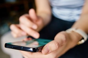 Las redes sociales cumplen un rol central en la configuración del riesgo de trastornos alimentarios