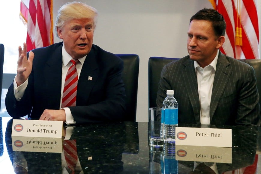 Peter Thiel es cercano a Trump y proveedor del Pentágono.