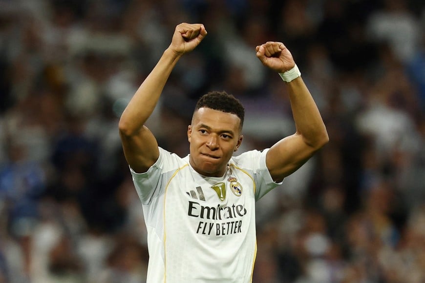 Soccer Football - LaLiga - Real Madrid v FC Barcelona - Santiago Bernabeu, Madrid, Spain - October 26, 2025
Real Madrid's Kylian Mbappe celebrates after the match REUTERS/Susana Vera