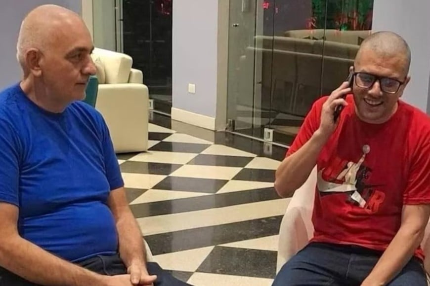 Los ciudadanos italianos excarcelados en el operativo nocturno en Venezuela. Foto: Ministerio de Asuntos Exteriores de Italia.