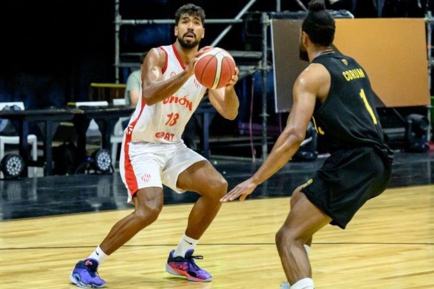 El tatengue vuelve a jugar el viernes ante Atenas en Santa Fe. Foto: LNB.