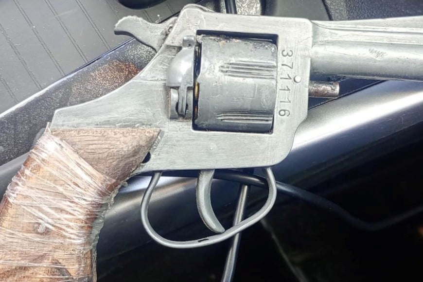 Una de las armas de fuego incautadas. Foto: El Litoral
