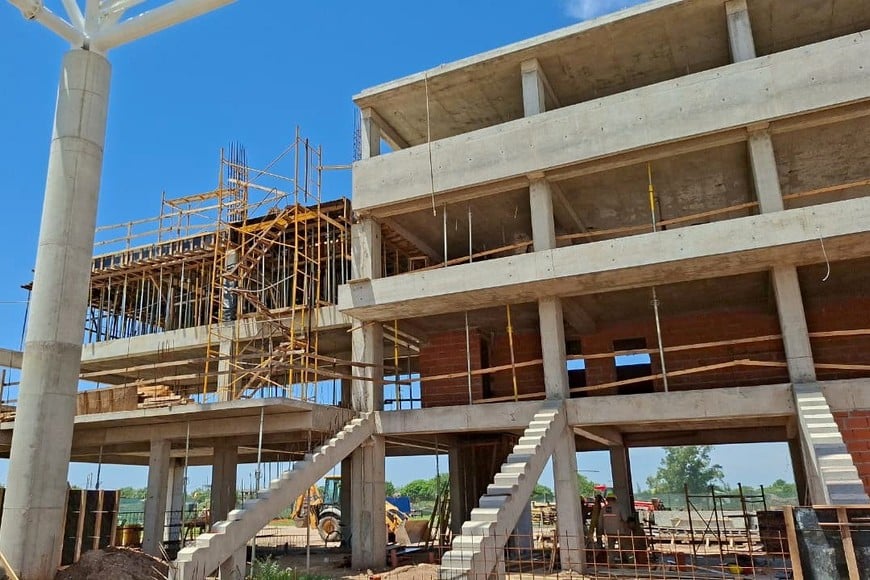 obra del Microestadio en Rafaela