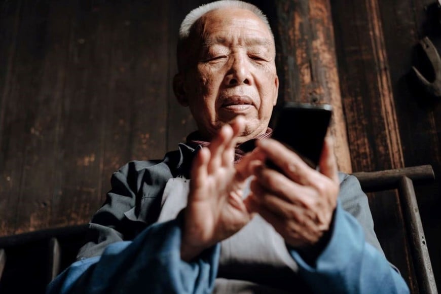 Check-in de vida: si no respondés, la app avisa a tu contacto de emergencia.