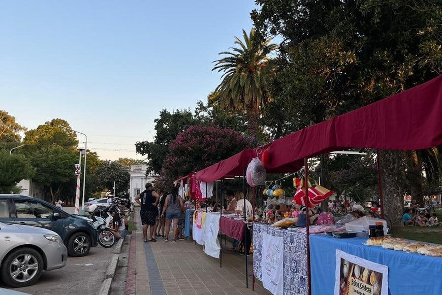 El Punto Turístico se sumó ofreciendo orientación y folleteria de San Javier.
