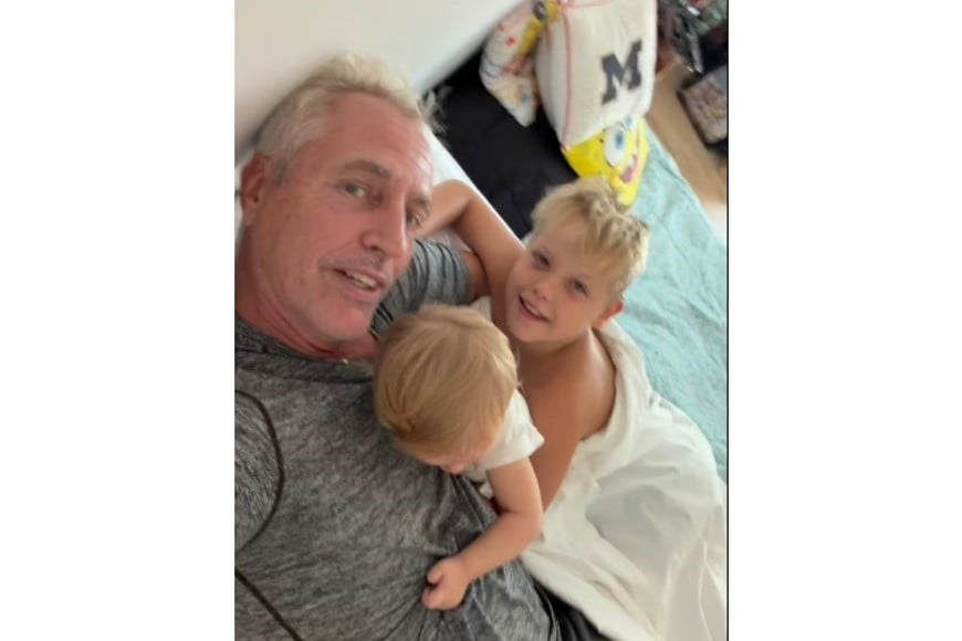 Marley junto a sus hijos