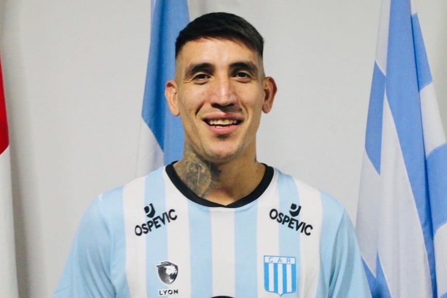 Ricardo Centurión volvió al fútbol argentino: firmó con Racing de Córdoba y promete compromiso