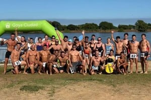 Reconquista se adueñó de las primeras posiciones en la competencia de aguas abiertas en Goya