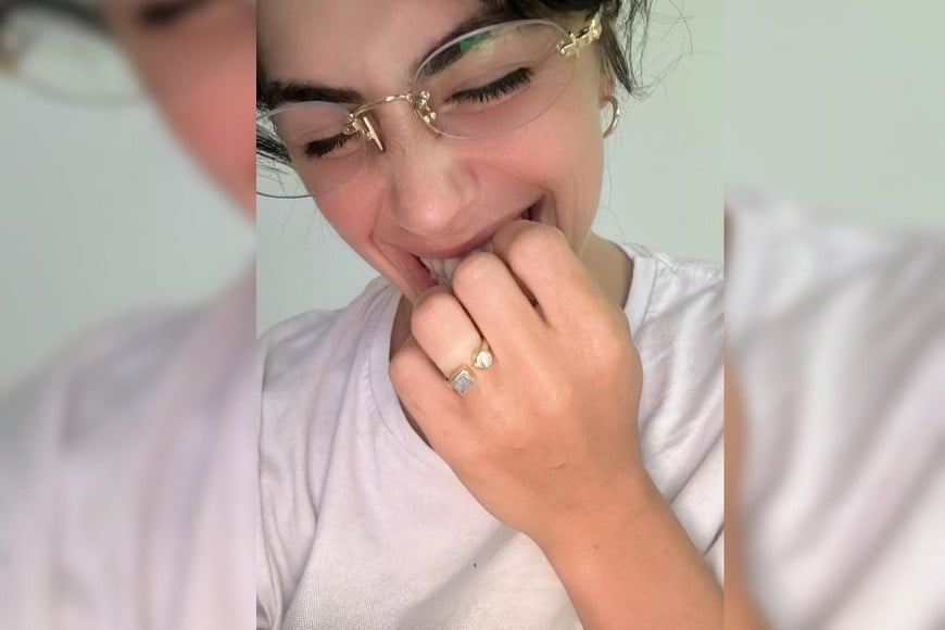 Una pieza atemporal que combina tradición y modernidad.