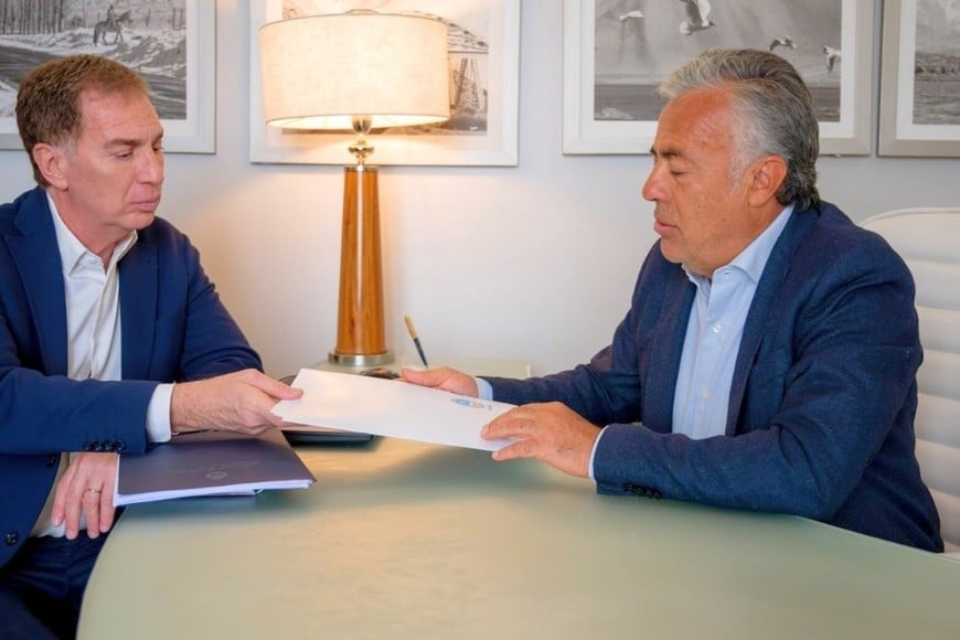 Santilli y Cornejo coincidieron sobre "la importancia de darle tratamiento a la reforma laboral".