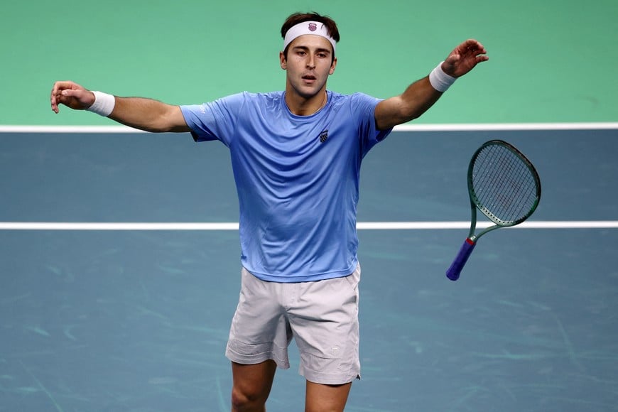 Tennis - Davis Cup - Final 8 - Argentina v Germany - SuperTennis Arena, Bologna, Italy - November 20, 2025  
Argentina's Tomas Martin Etcheverry celebrates winning his match against Germany's Jan-Lennard Struff REUTERS/Guglielmo Mangiapane
