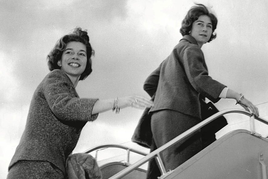 irene de grecia y su hermana sofia