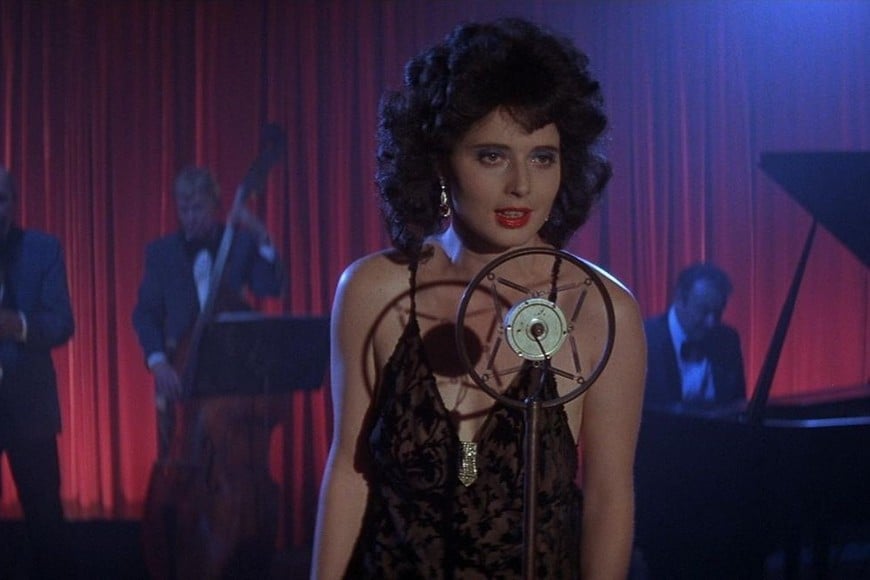 De Laurentiis Entertainment Group (DEG)