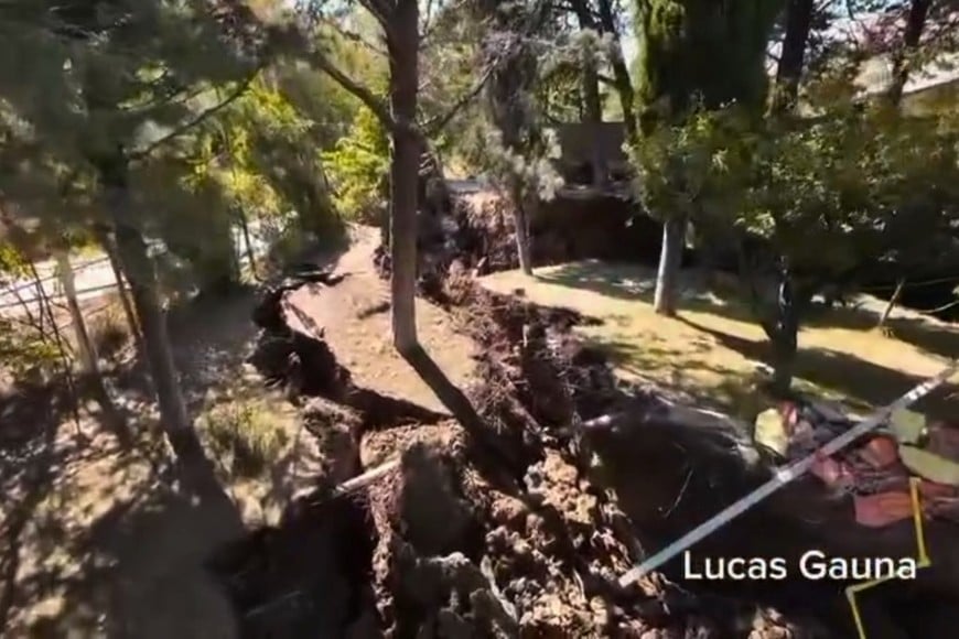 desplazamiento del cerro Hermitte