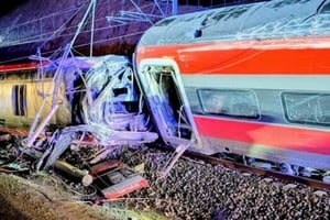 Un grave accidente ferroviario en Adamuz, Córdoba, dejó al menos cinco muertos