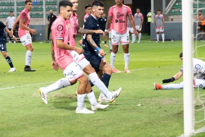 Postales del la victoria de la Lepra. Crédito: Independiente Rivadavia