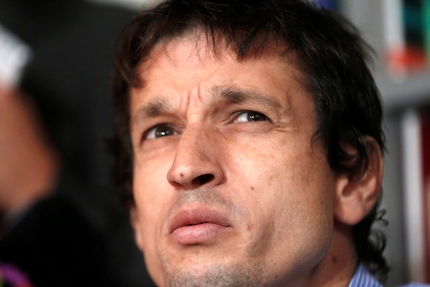 acusacion fiscal causa amia atentado terrorista acuerdo con iran memorandum 
Diego Lagomarsino answers a question during a news conference in Buenos Aires January 28, 2015. Lagomarsino is the man who gave the gun to state prosecutor Alberto Nisman that was found by his side after he died. Argentina suspects rogue agents from its own intelligence services were behind the death of Nisman, who was investigating the deadly 1994 bombing of a Jewish community centre in Buenos Aires.

     REUTERS/Enrique Marcarian (ARGENTINA - Tags: CRIME LAW POLITICS) buenos aires Diego Lagomarsino conmocion muerte fiscal alberto nisman caso amia fiscal que acuso  presidenta y canciller de encubrimiento tecnico informatico imputado conferencia de prensa