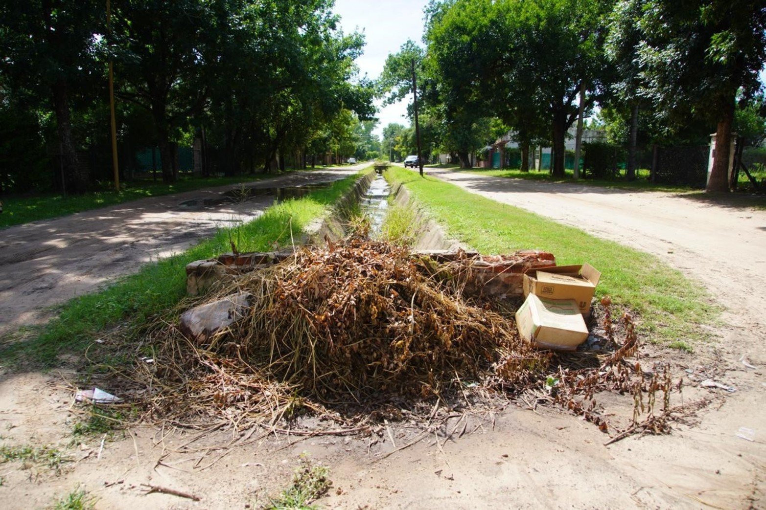 “Los perjudicados somos los vecinos”, resumen quienes piden la presencia de funcionarios y una solución integral.
