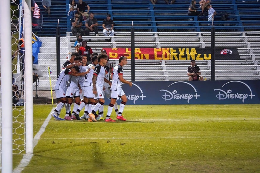 Colón vs. Miramar Misiones, amistoso en Paysandú.
