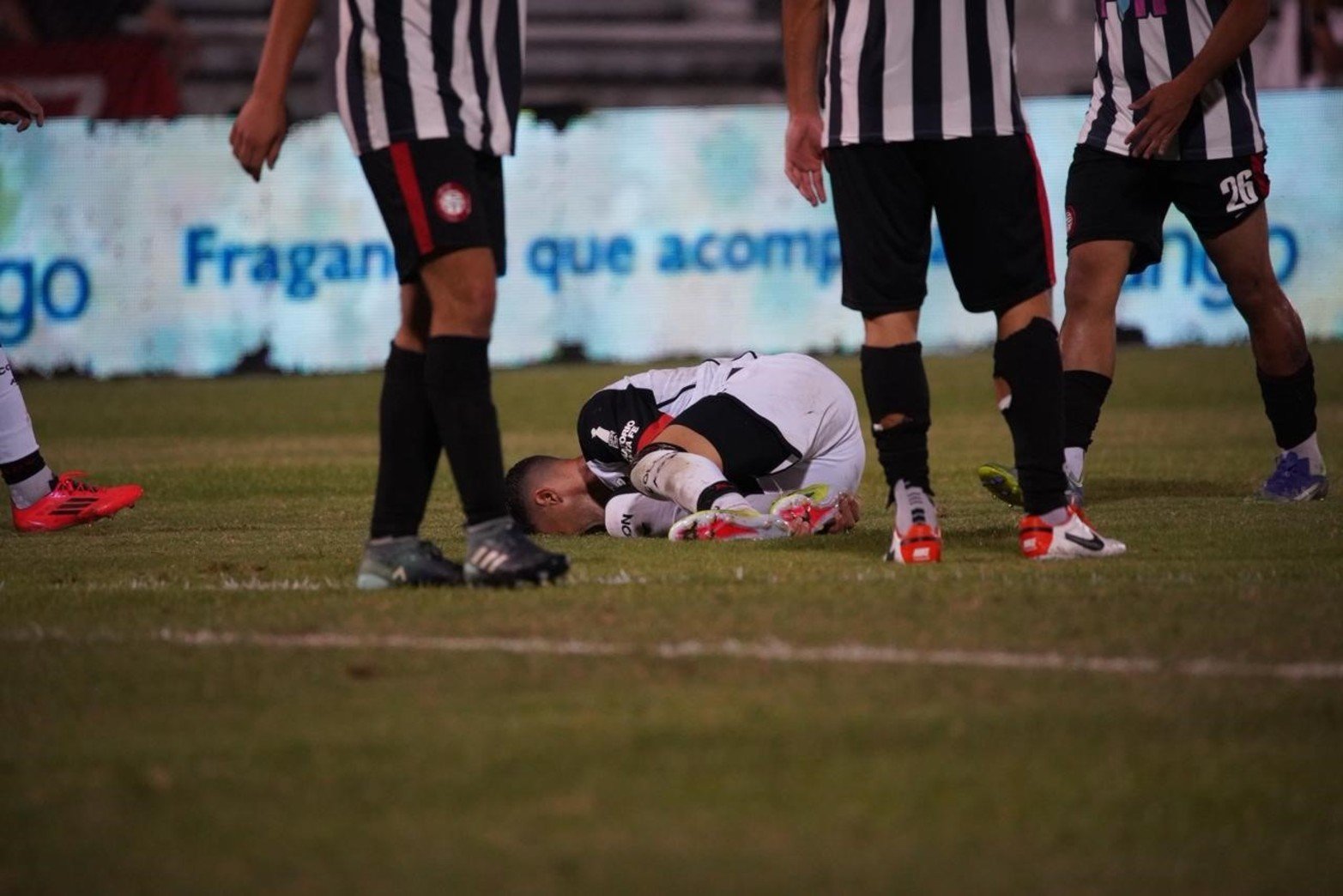 Colón vs. Miramar Misiones, amistoso en Paysandú.