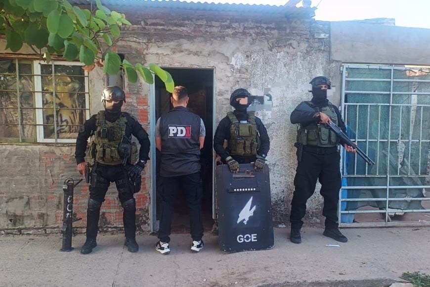 Un ‘corte’ a la extorsión: peluquero pagó más de $ 4 millones a quienes lo amenazaron con arruinarle la vida