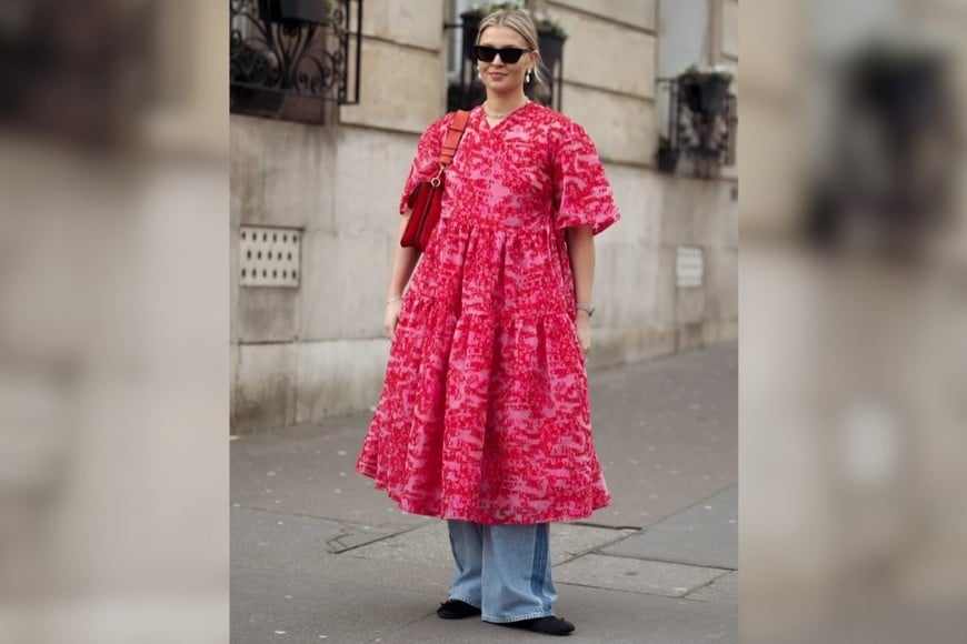 El color y las texturas ganan espacio frente a la sobriedad minimalista.