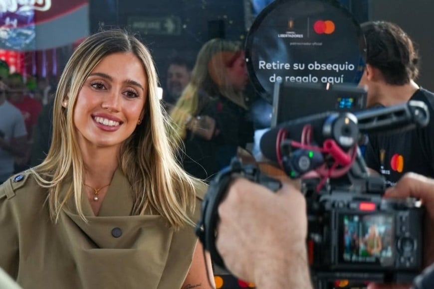 La periodista es una de las figuras jóvenes más visibles de ESPN.


Morena Beltrán se sumará a las transmisiones oficiales como comentarista.