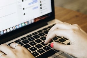 La petrolera advirtió sobre publicaciones y sitios falsos