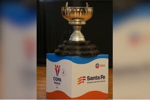 La Copa que se entregará al ganador en Coronda.